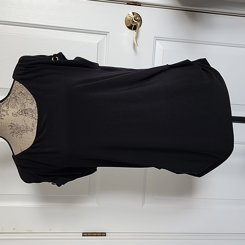 Split cap sleeve top